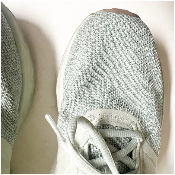 New Balance Women’s Fresh Foam Running Shoes Size 8.5 Light Blue Green - Picture 14 of 16